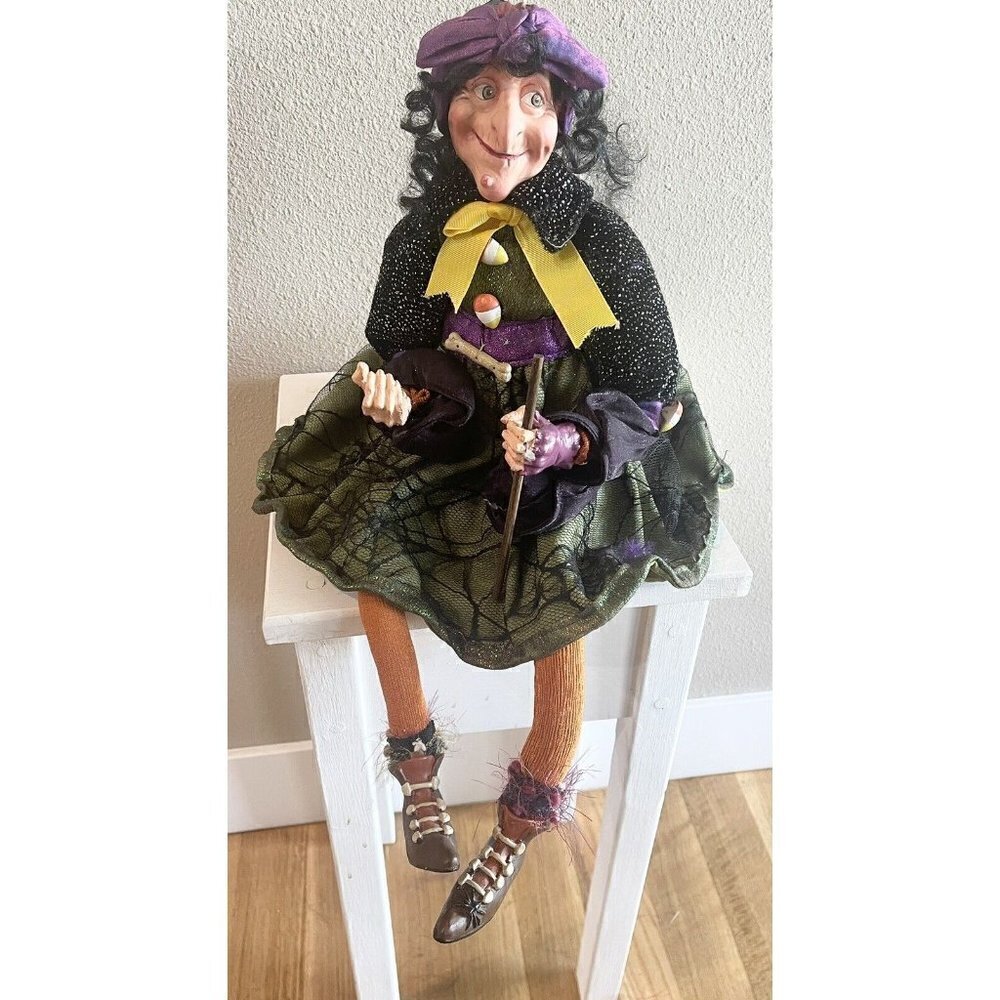 Vintage Halloween Witch 18” Old Woman Sitting Shelf Sitter Decor Collector Large